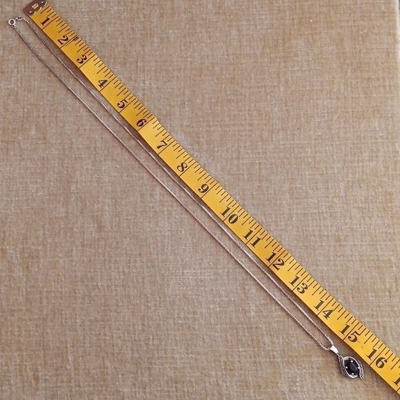 Sterling Silver Box Chain Glass Red Stone Marcasite Pendant Necklace - Picture 6 of 12